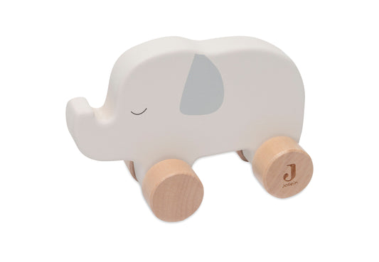 Houten olifant op wielen